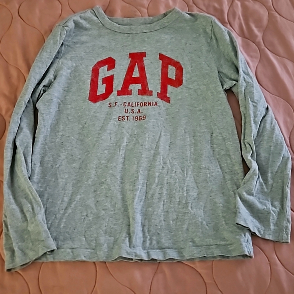 Gap kids top small